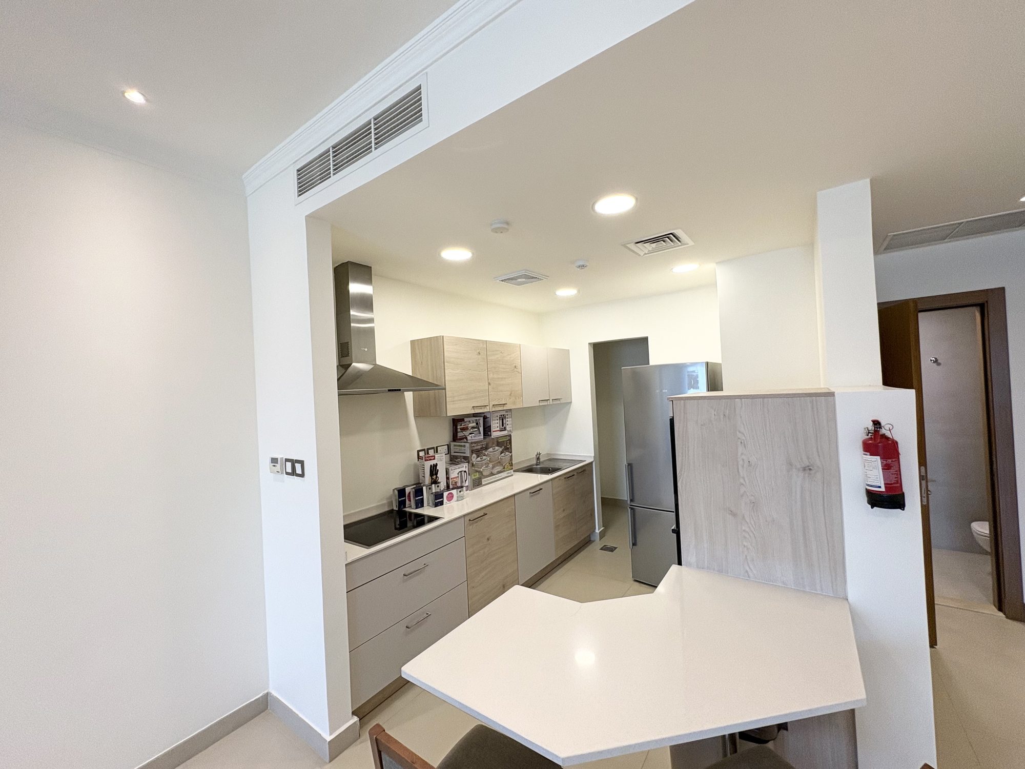 2 Bedroom Apartment with Pool and Gym Access