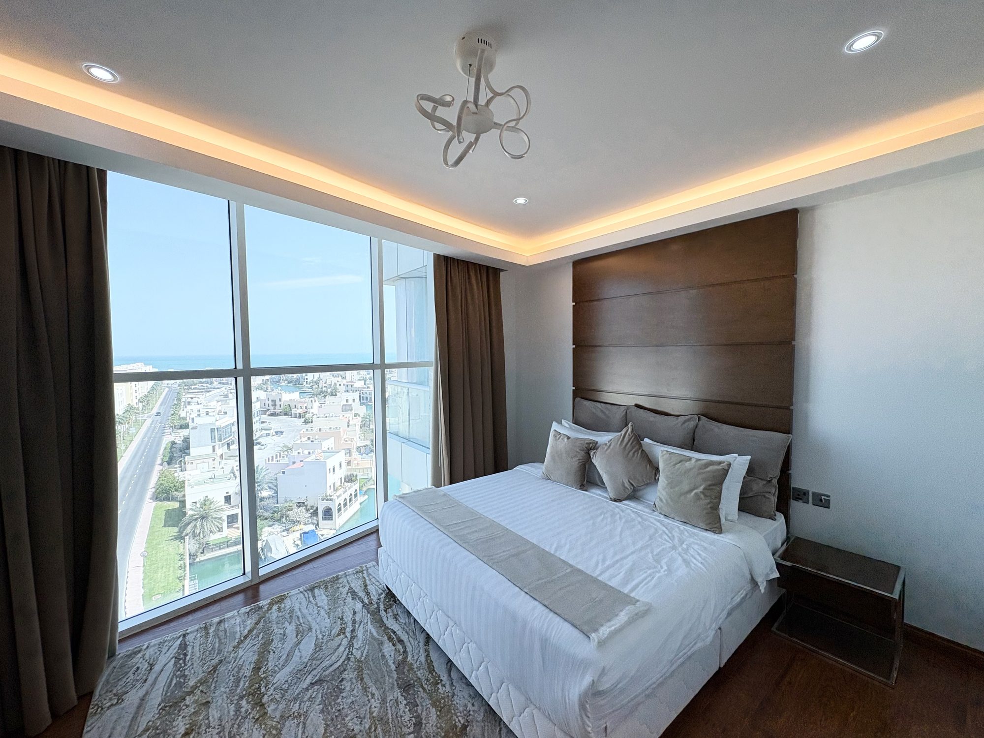 2 Bed, 2 Bath Apartment with Shared Pool
