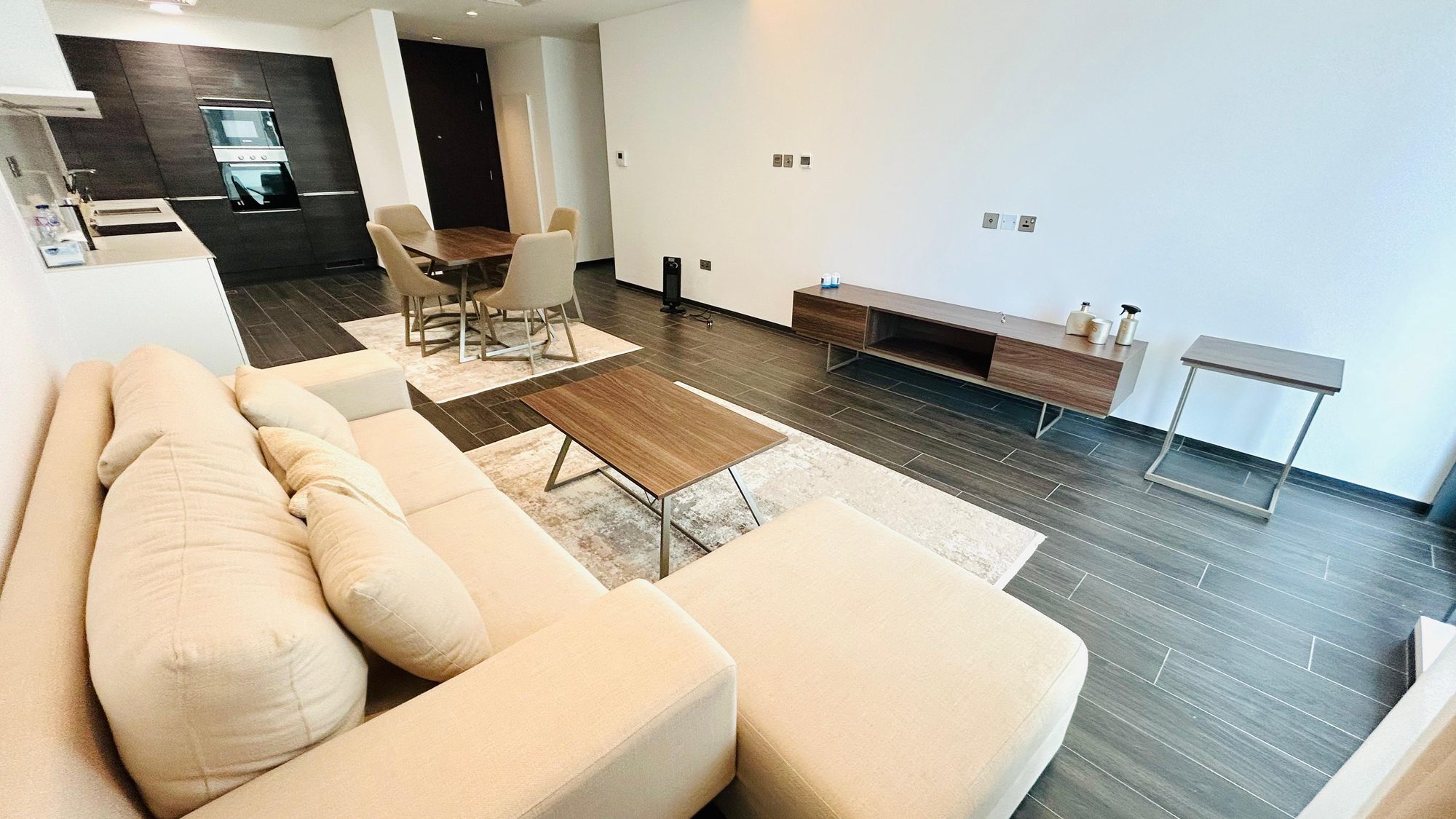 One Bedroom Apartment, 83 sqm, Fully Furnished