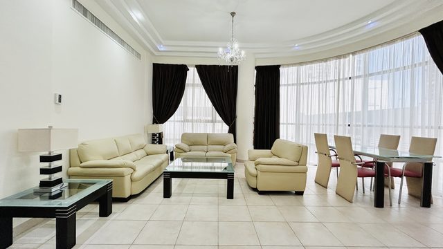 Three-Bedroom Apartment with Pool and Gym