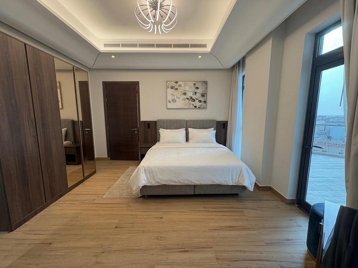 Two Bedroom Apartment with Three Bathrooms