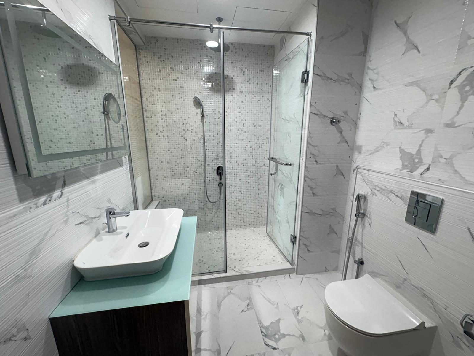 Two Bedroom Apartment with Three Bathrooms