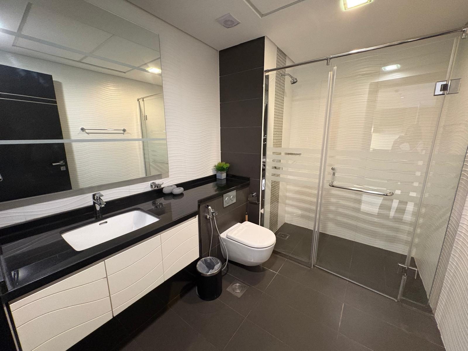 1-Bedroom Apartment with Serviced Amenities