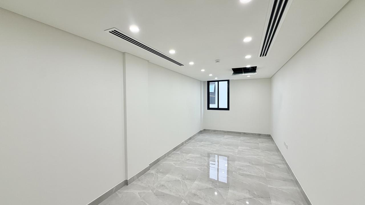 Full Floor Commercial Space, 391 Sqm