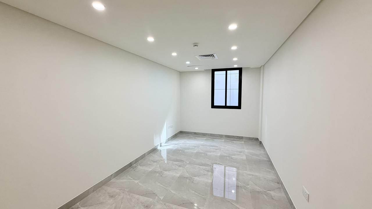 Full Floor Commercial Space, 391 Sqm