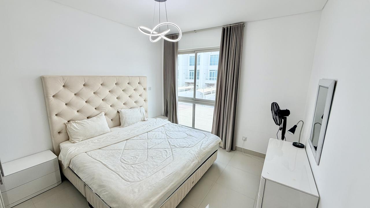 2-Bedroom Apartment with Balcony and Parking