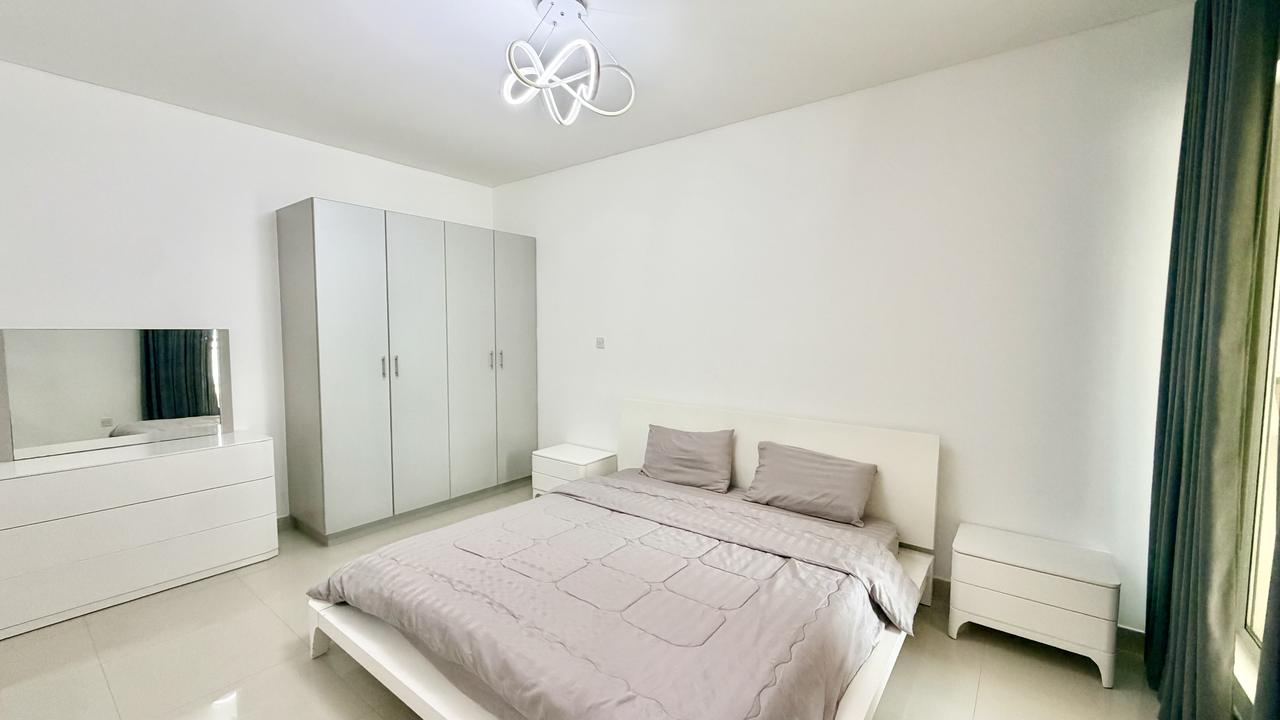 2-Bedroom Apartment with Balcony and Parking
