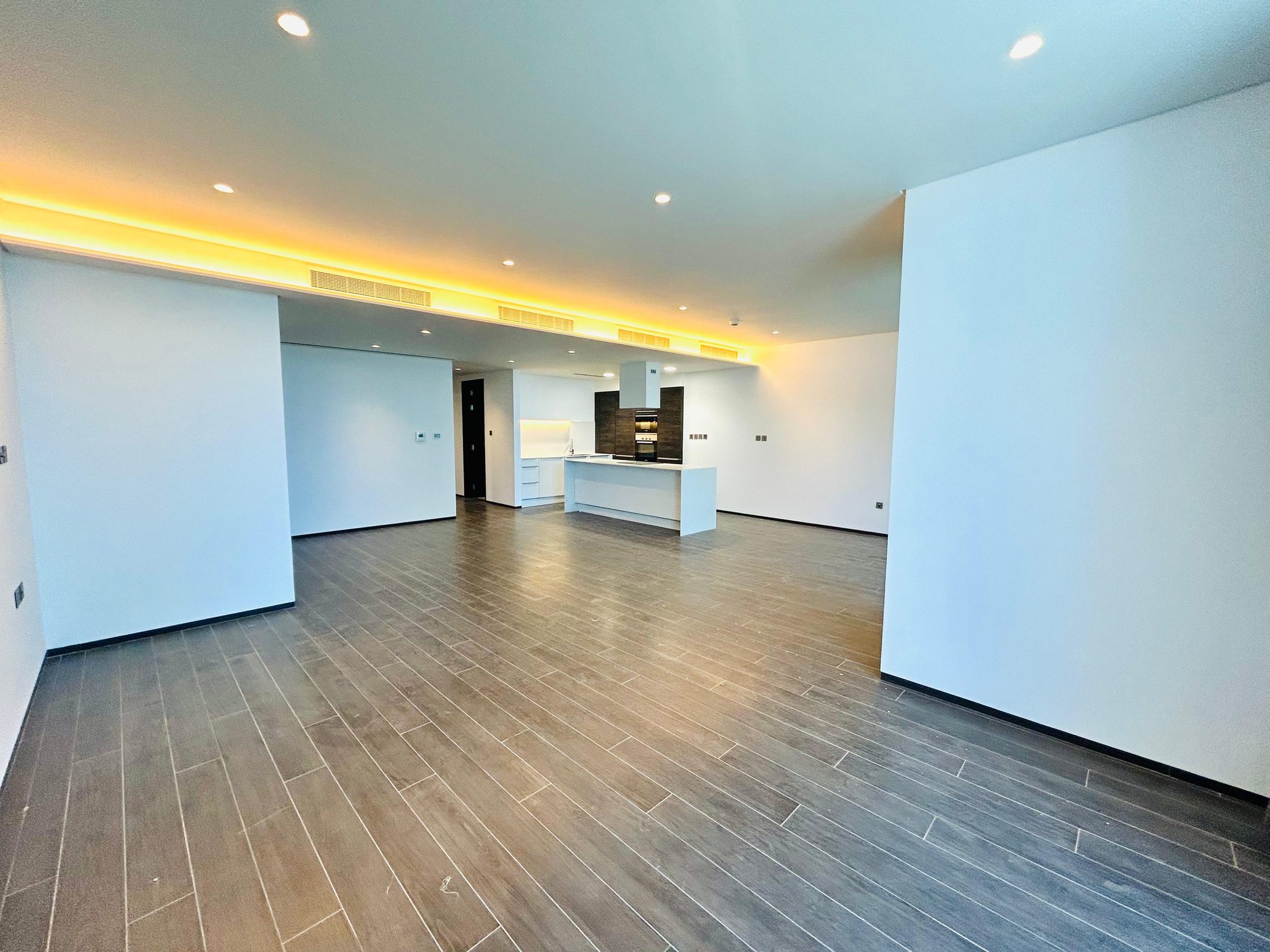 2-Bedroom Penthouse with Rooftop Pool