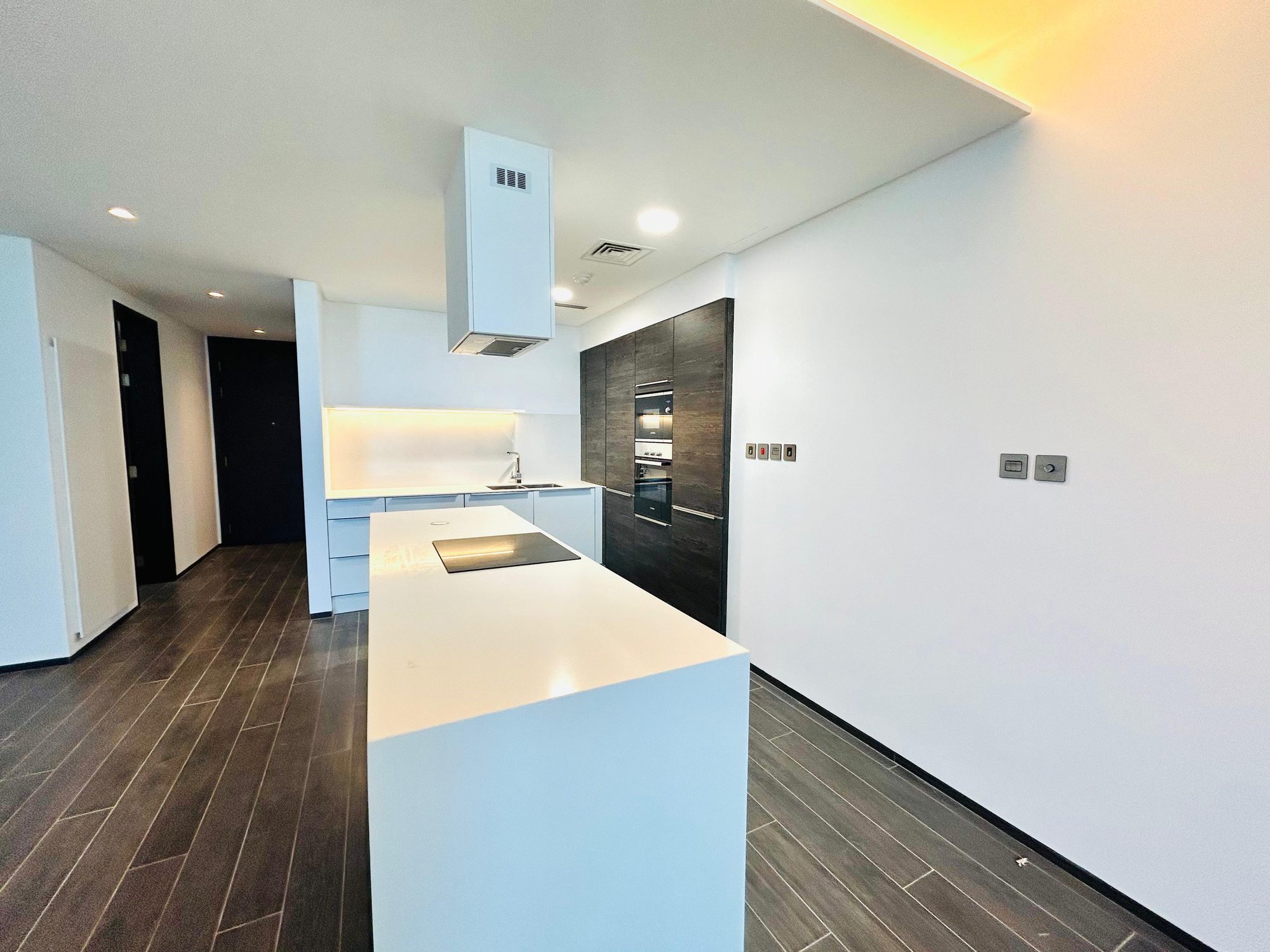 2-Bedroom Penthouse with Rooftop Pool
