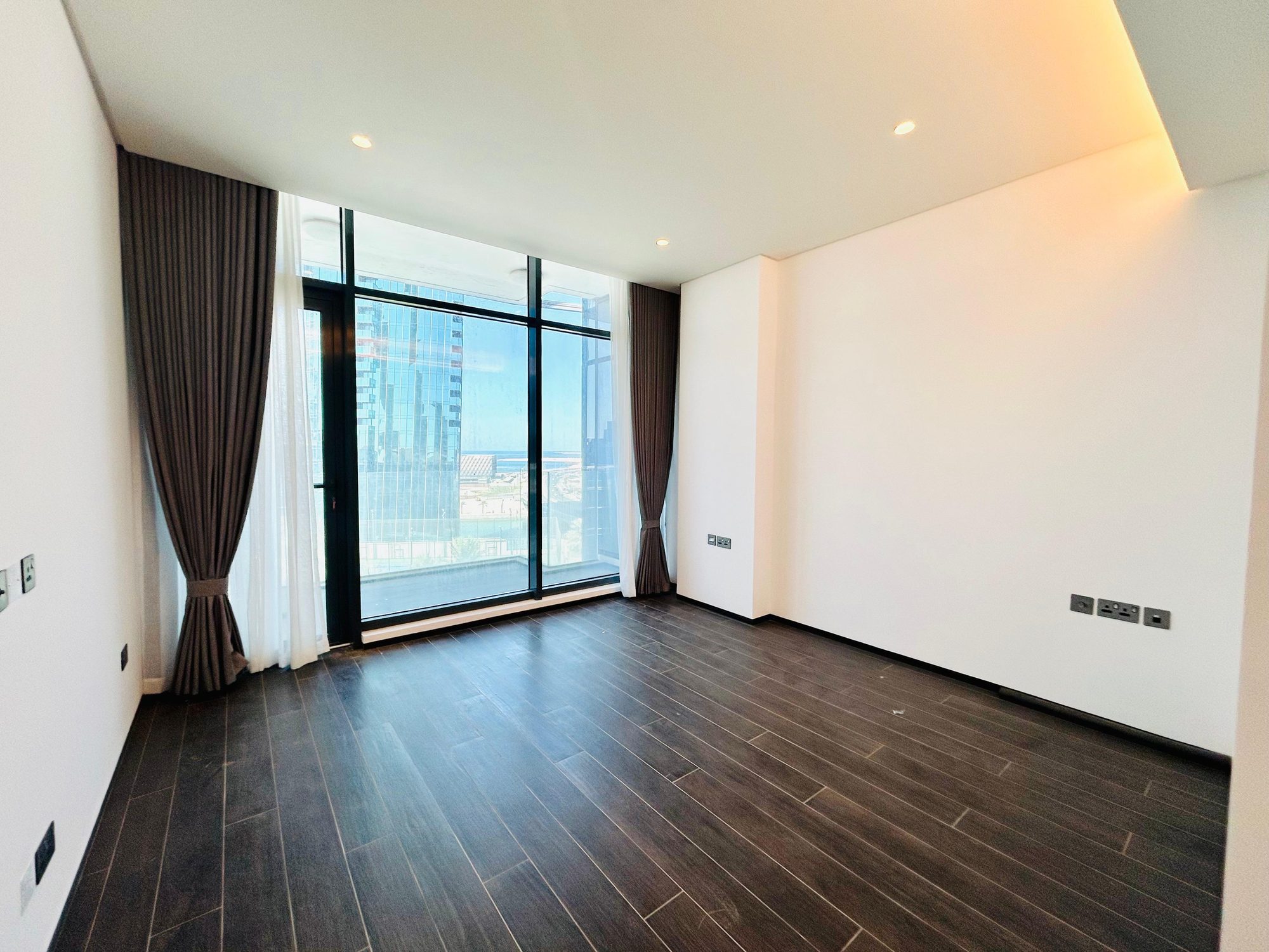 2-Bedroom Penthouse with Rooftop Pool