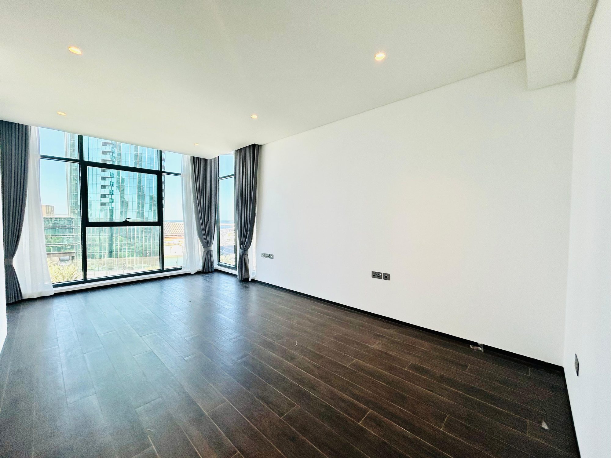 2-Bedroom Penthouse with Rooftop Pool