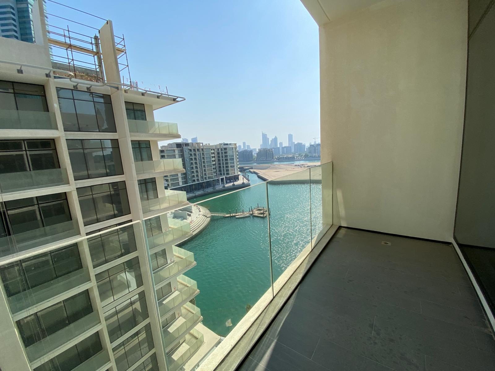 One Bedroom Apartment with Pool and Gym Access
