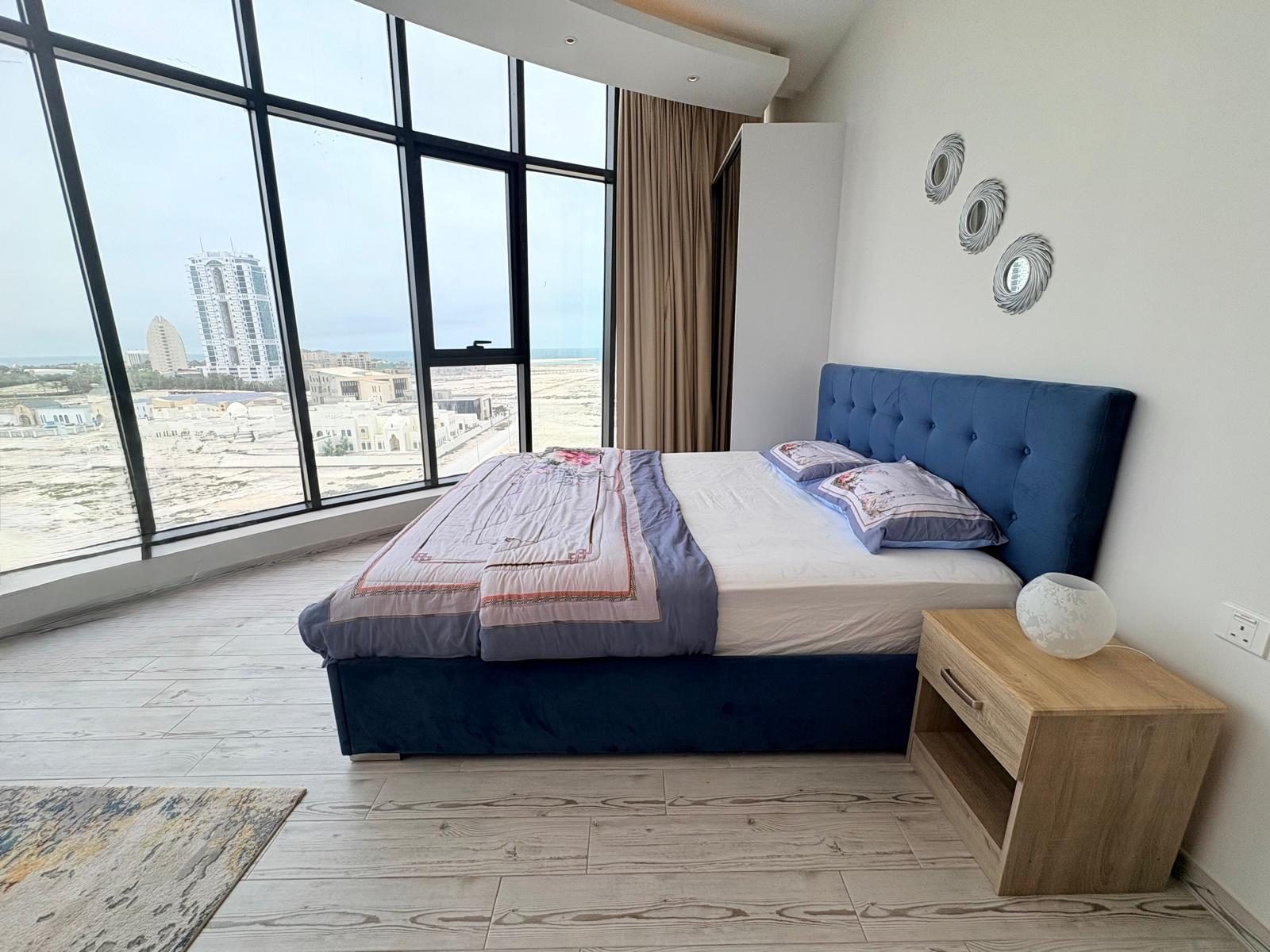 One-Bedroom Apartment with Pool and Gym Access
