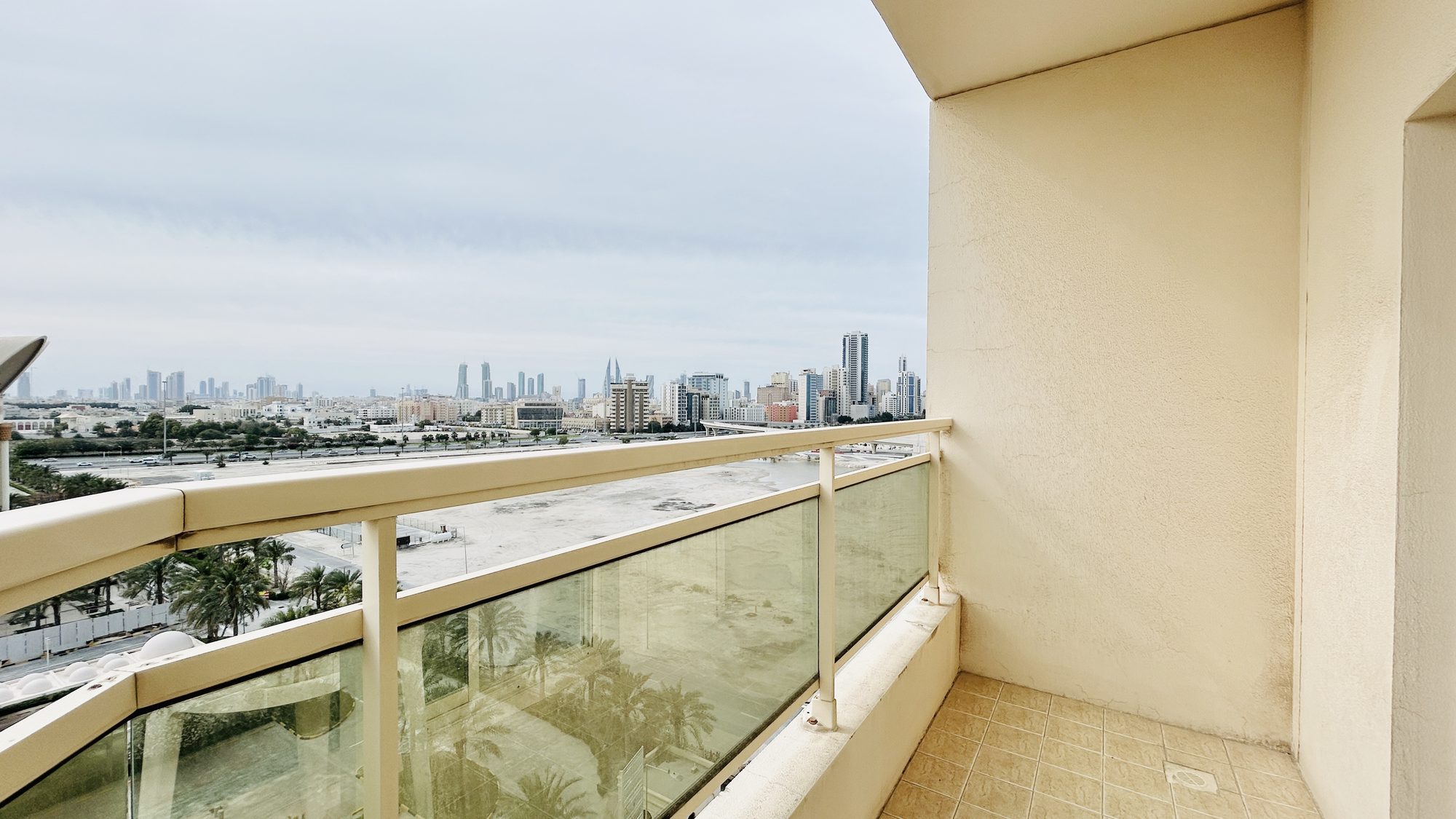Three-Bedroom Apartment with Pool and Gym Access