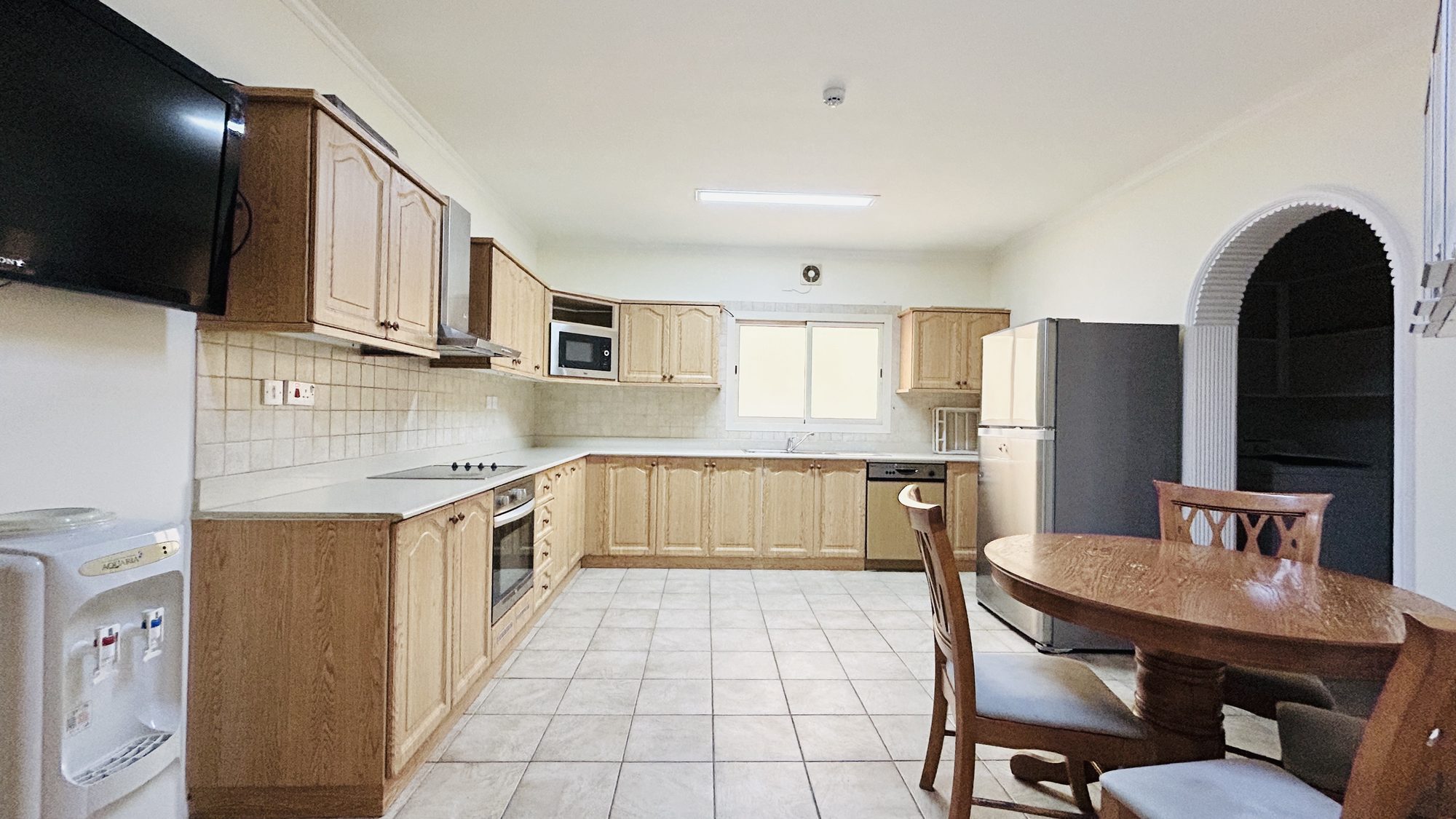 Two-Bedroom Apartment with Pool and Gym Access