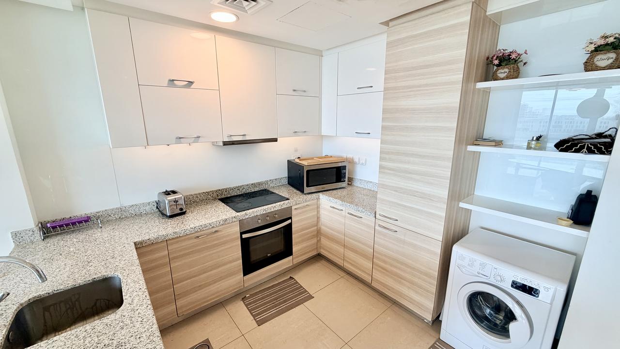 One Bedroom Apartment with Two Bathrooms