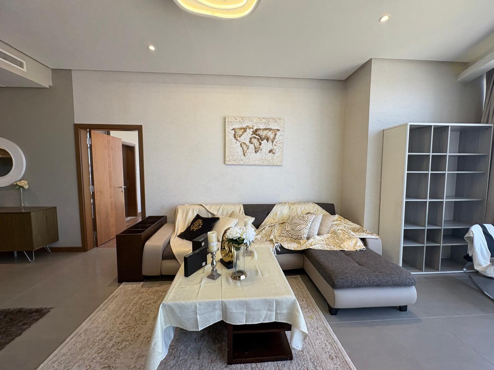 1 Bedroom Apartment with Waterfront Views