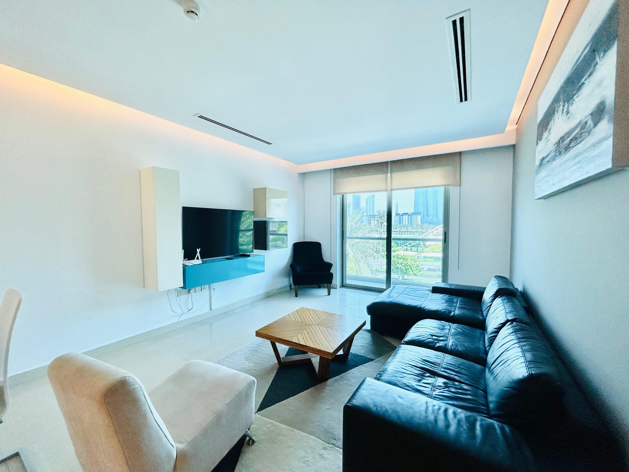 2-Bedroom Apartment with 3 Bathrooms, 138 sqm