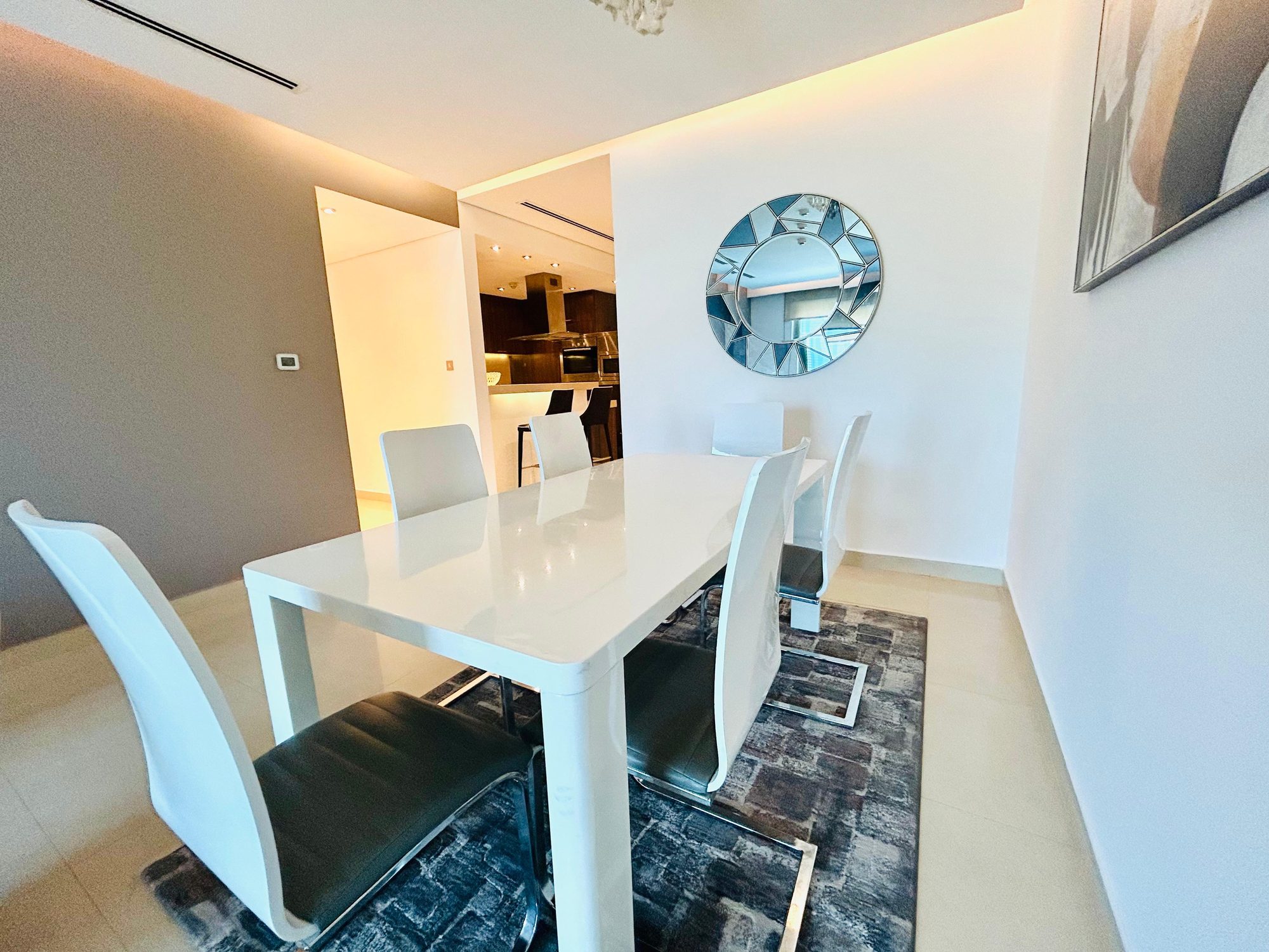 2-Bedroom Apartment with 3 Bathrooms, 138 sqm