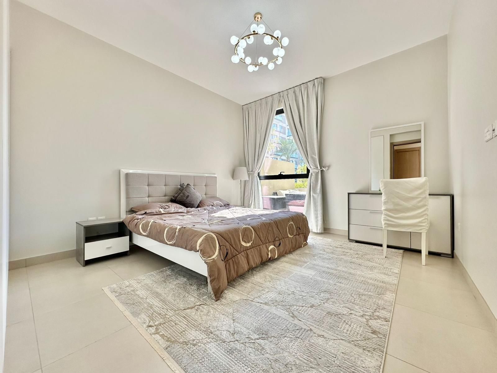 One Bedroom Apartment with Waterfront Balcony