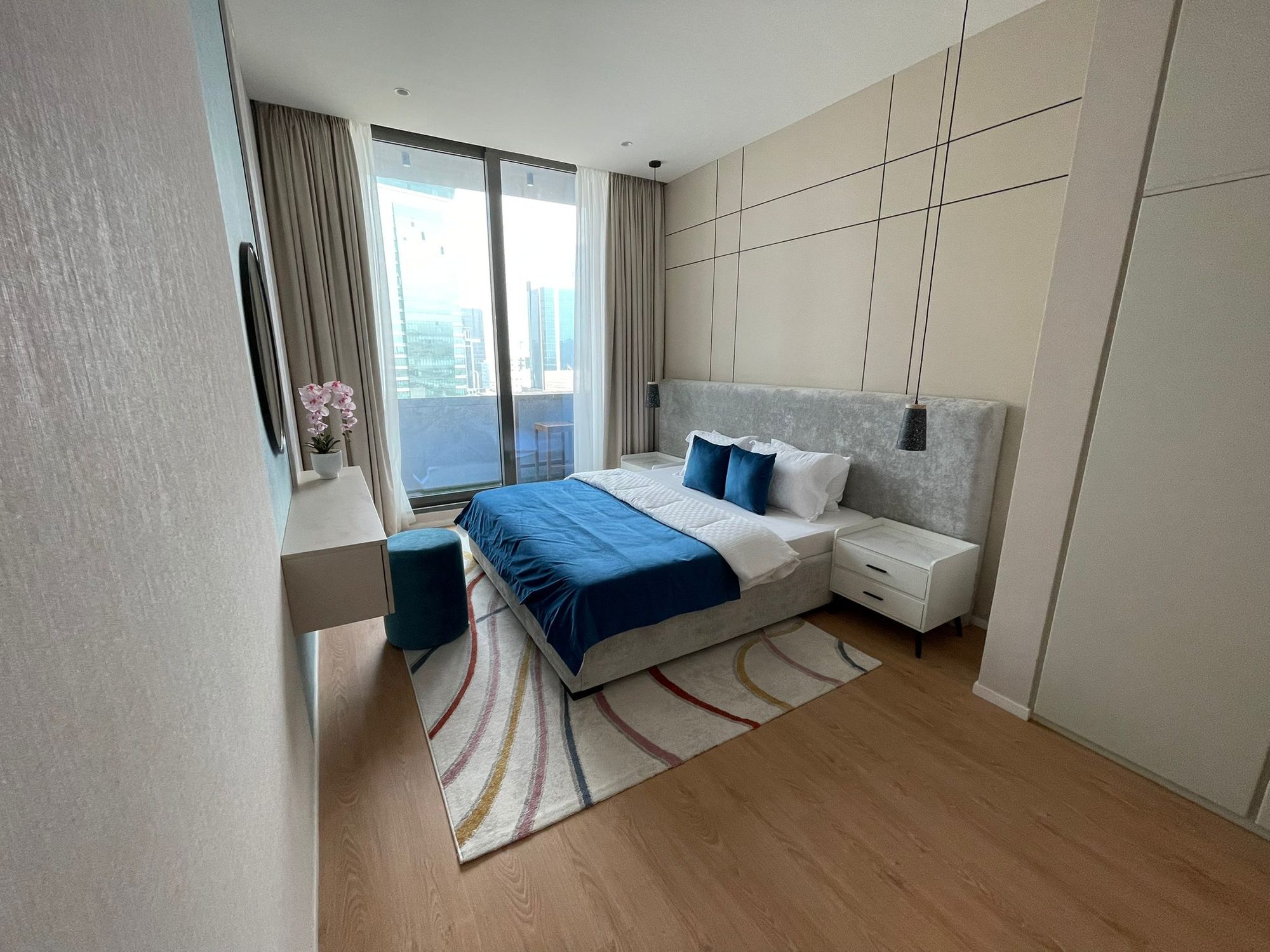 One-Bedroom Apartment with Dual Bathrooms in Seef