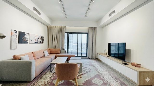 One-Bedroom Apartment with Two Bathrooms