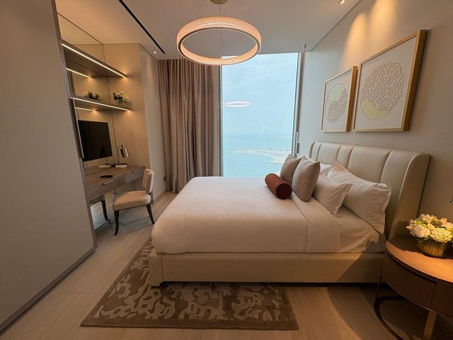 2 Bedroom Apartment with Water Views