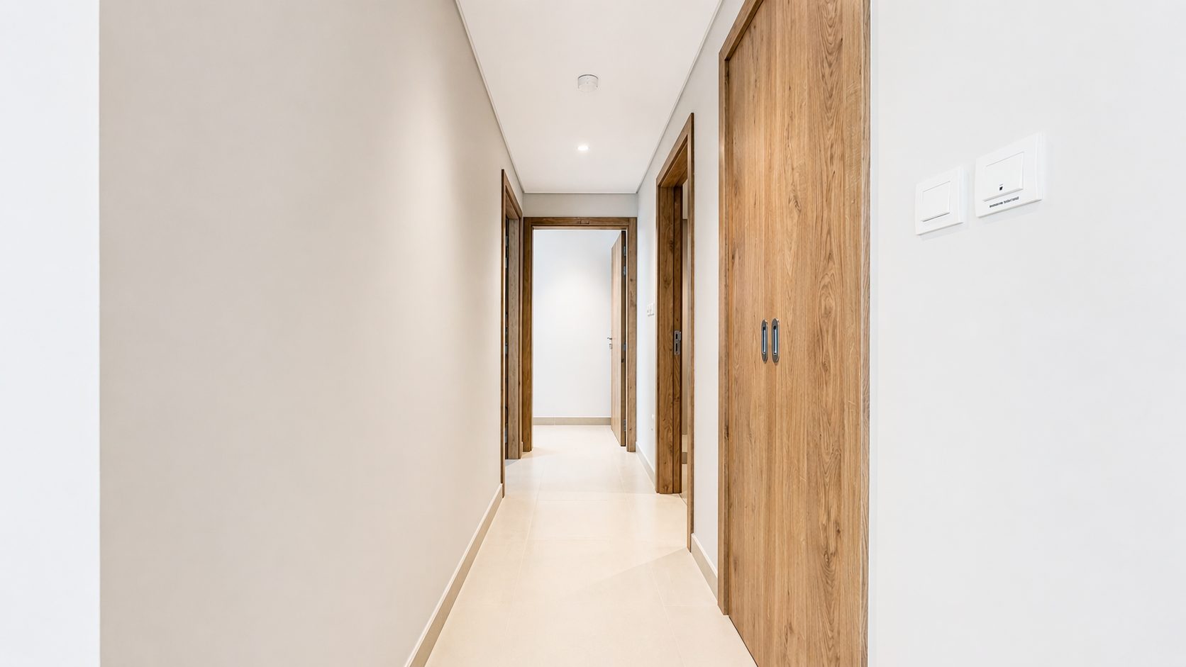 Two-Bedroom Apartment with Pool and Gym