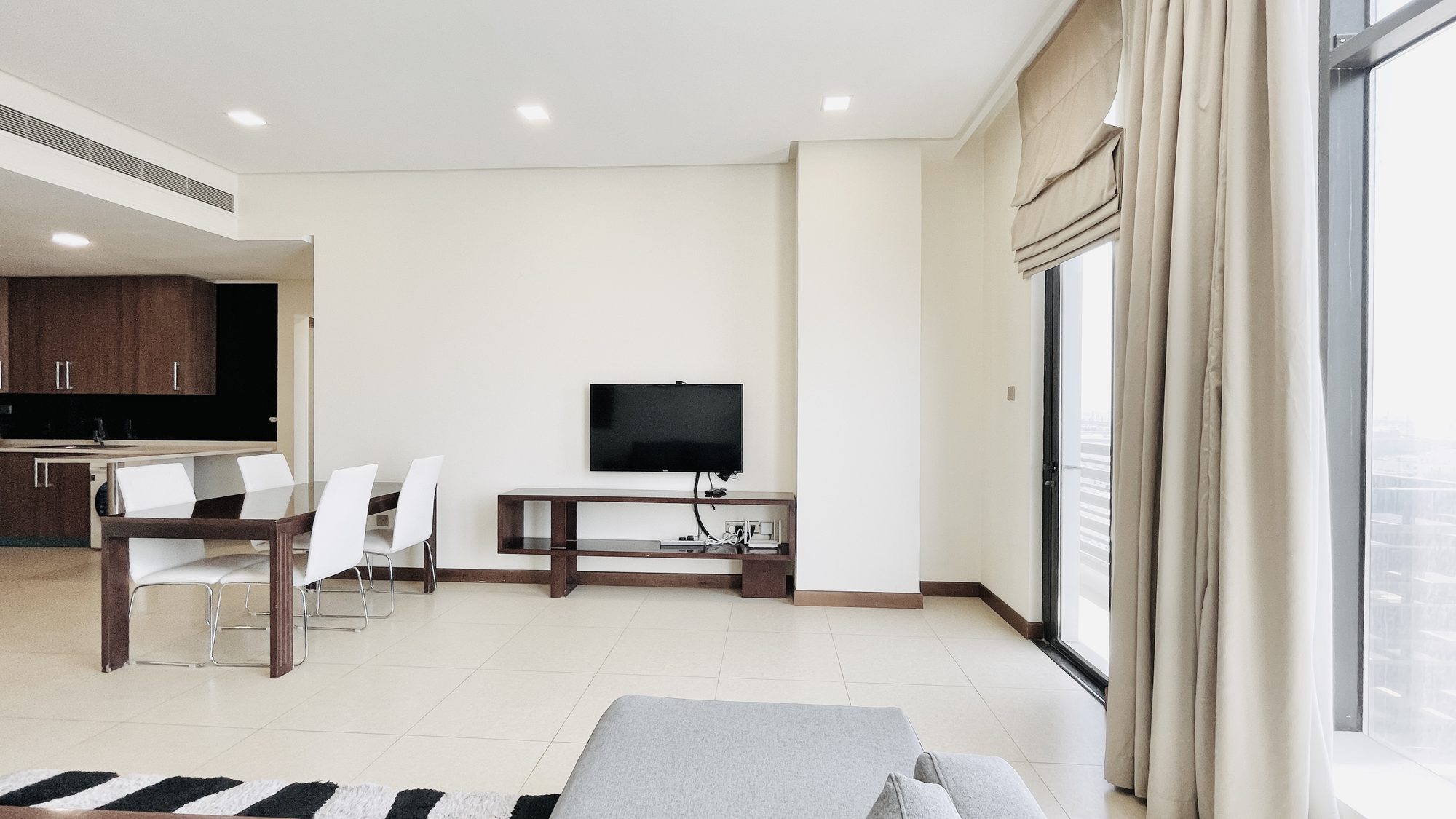 Two-Bedroom Apartment with Pool and Gym Access