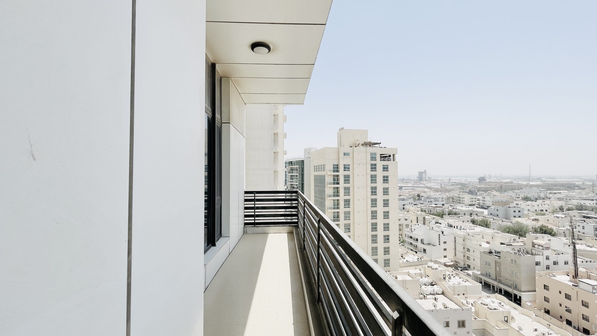 Two-Bedroom Apartment with Pool and Gym Access