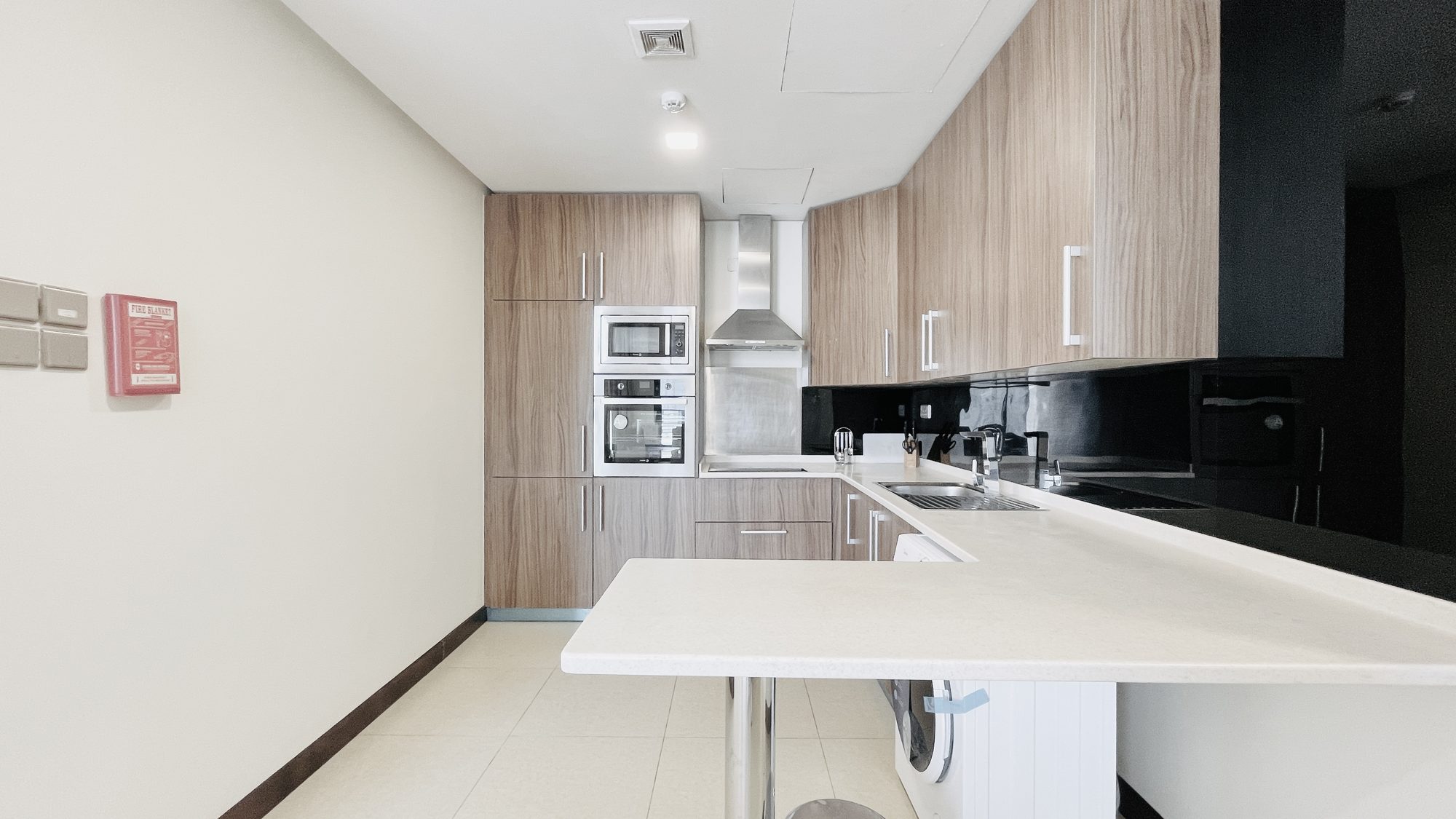 Two-Bedroom Apartment with Pool and Gym Access