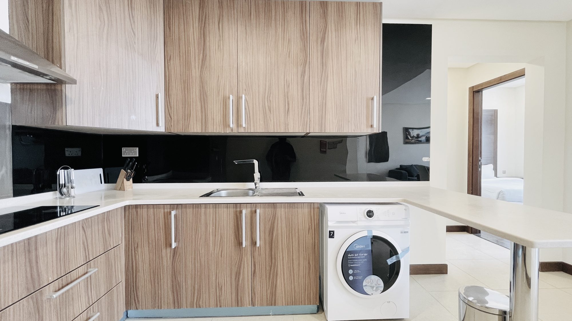 Two-Bedroom Apartment with Pool and Gym Access
