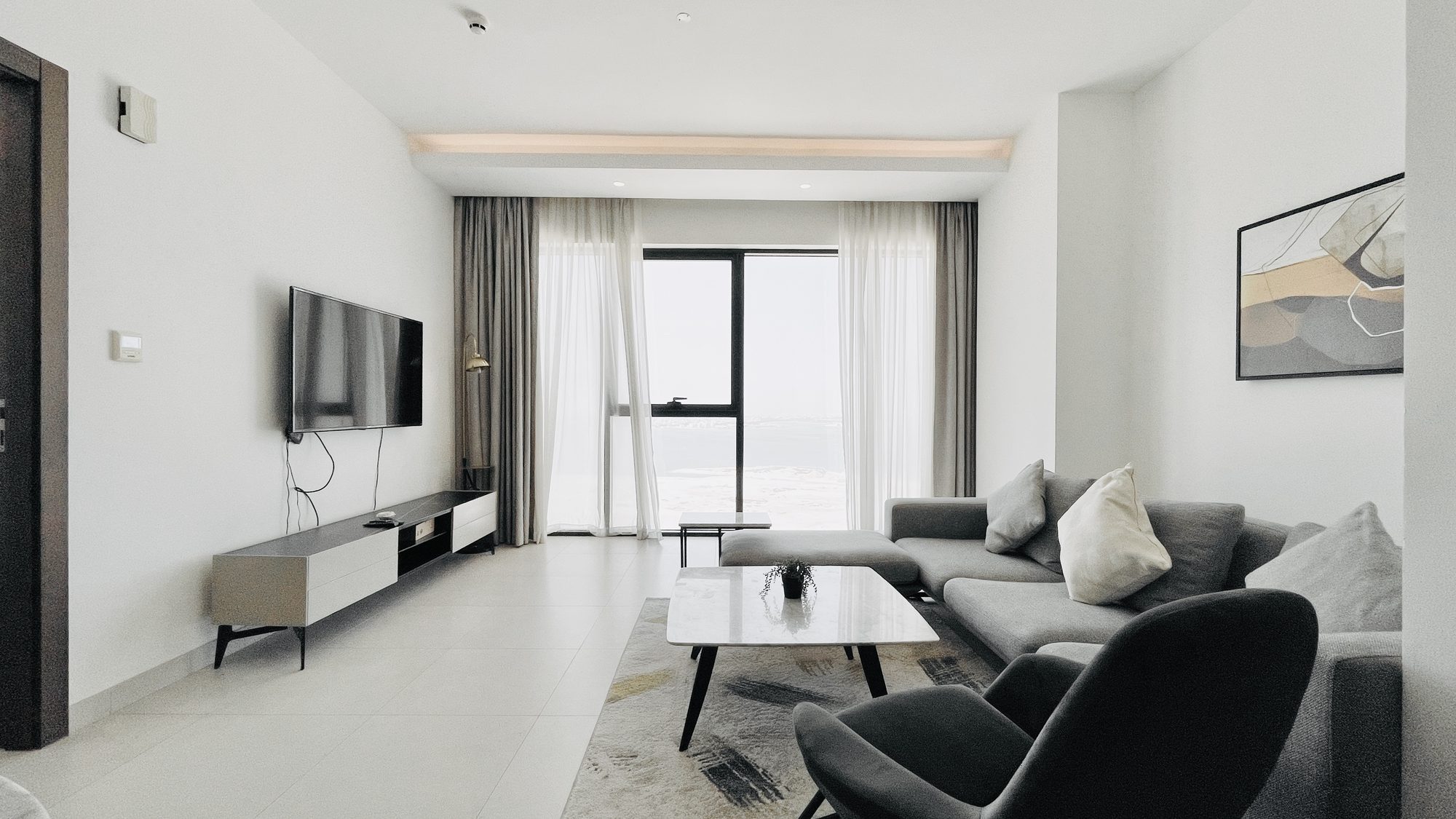 One-Bedroom Apartment with Water View