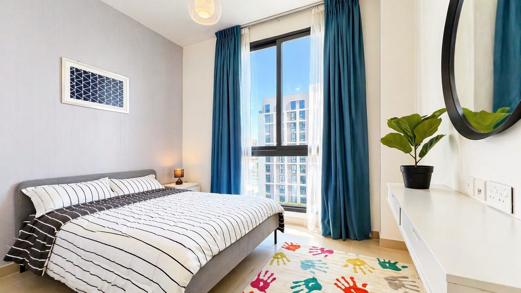 2-Bedroom Apartment with Water Views