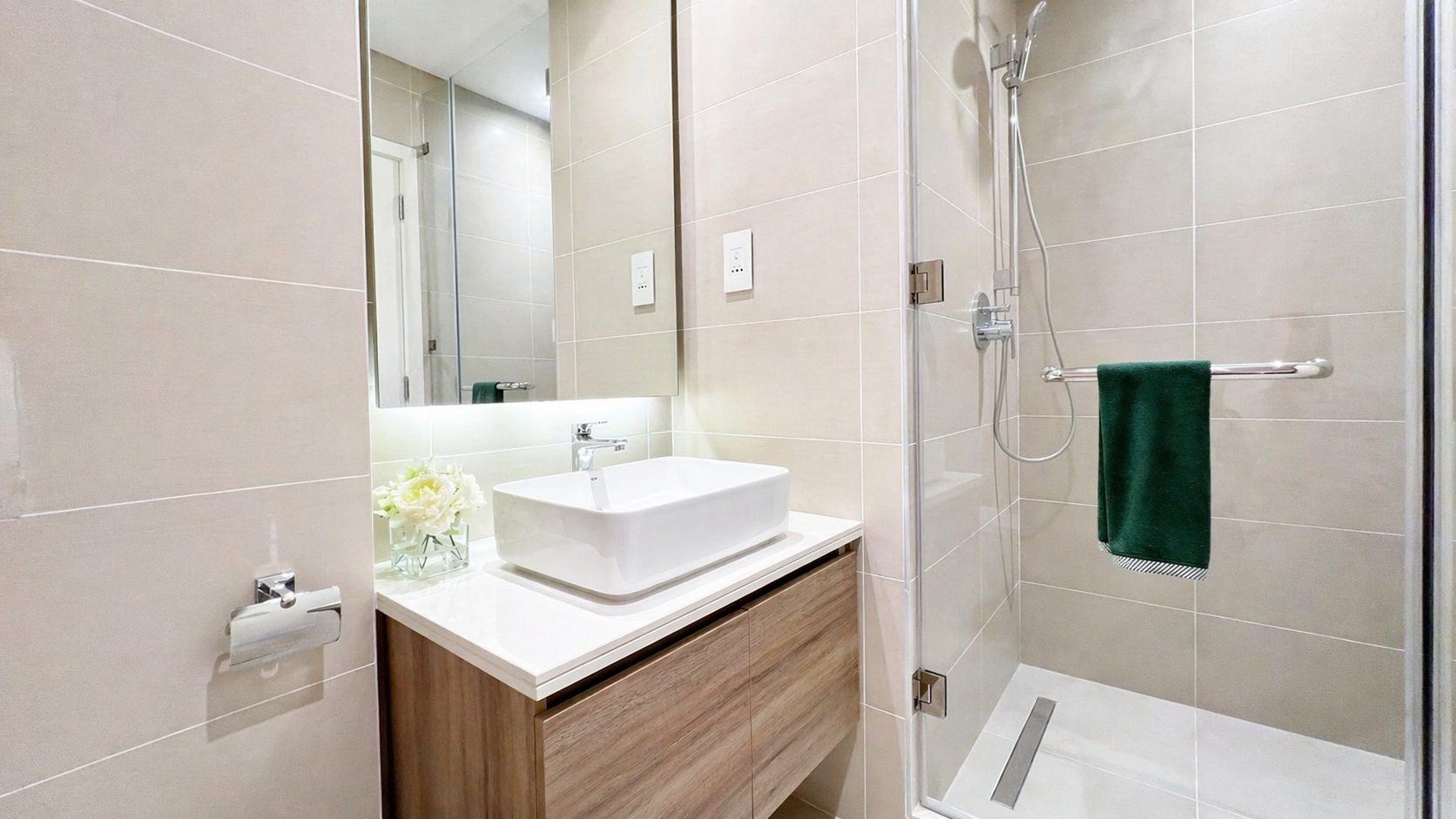 2-Bedroom Apartment with Water Views