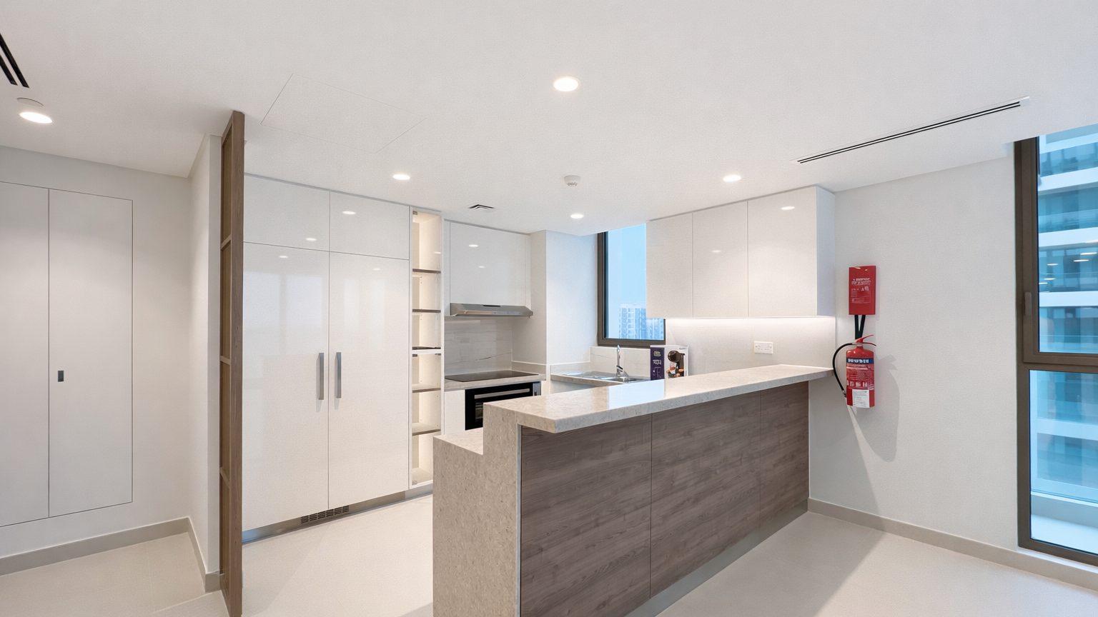 Three Bedroom Apartment with Maid Room