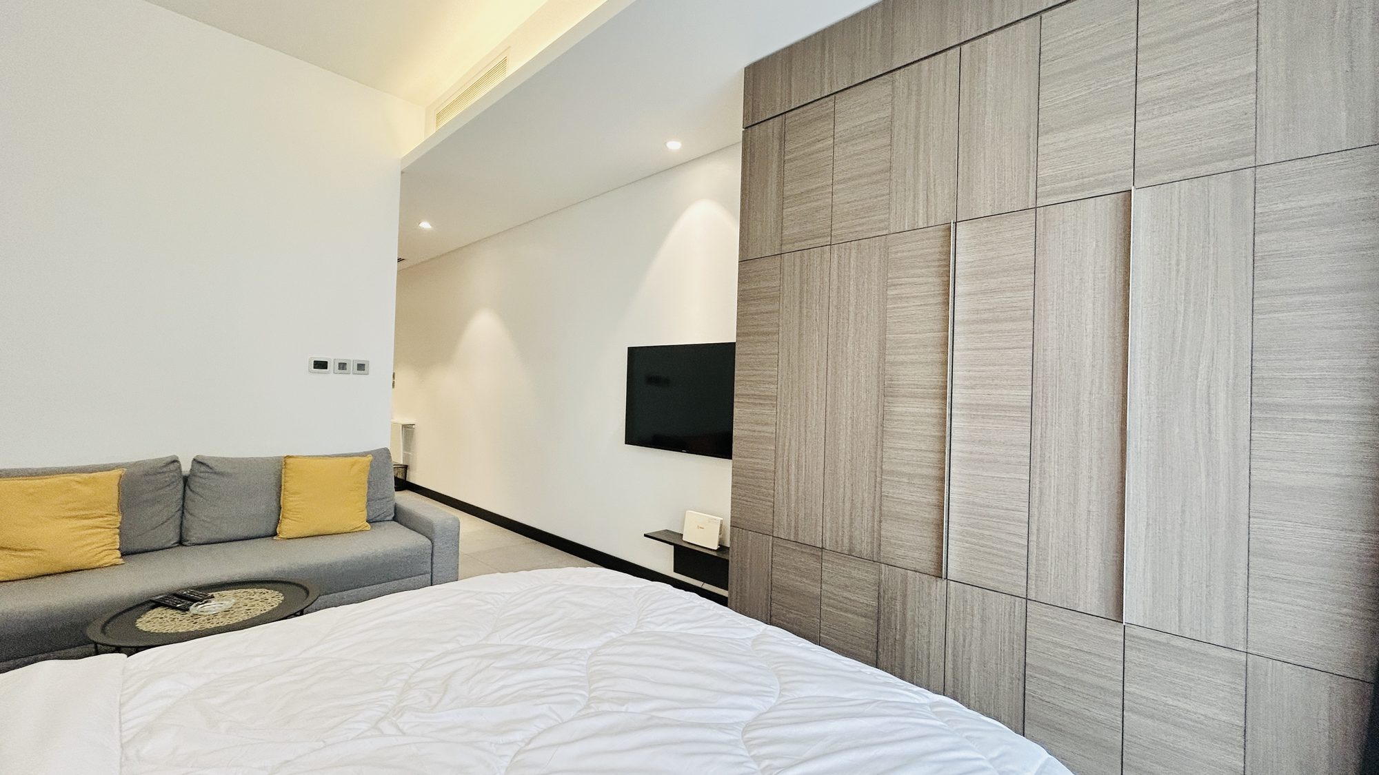 Fully-Furnished Studio Apartment with Parking