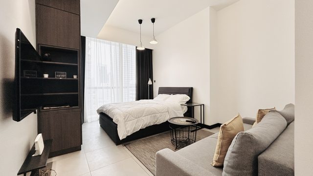 Fully-Furnished Studio Apartment with Parking