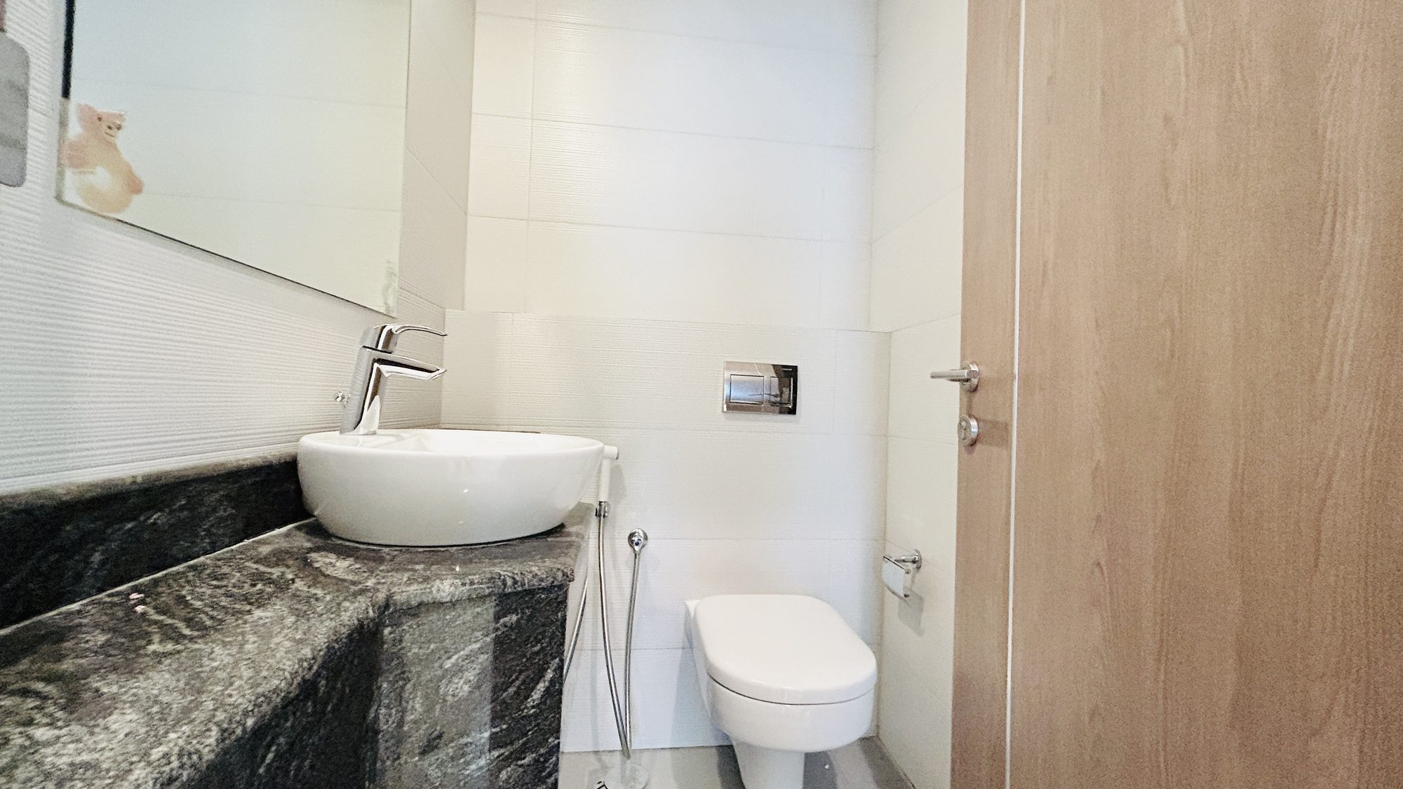 One Bedroom Apartment with Two Bathrooms