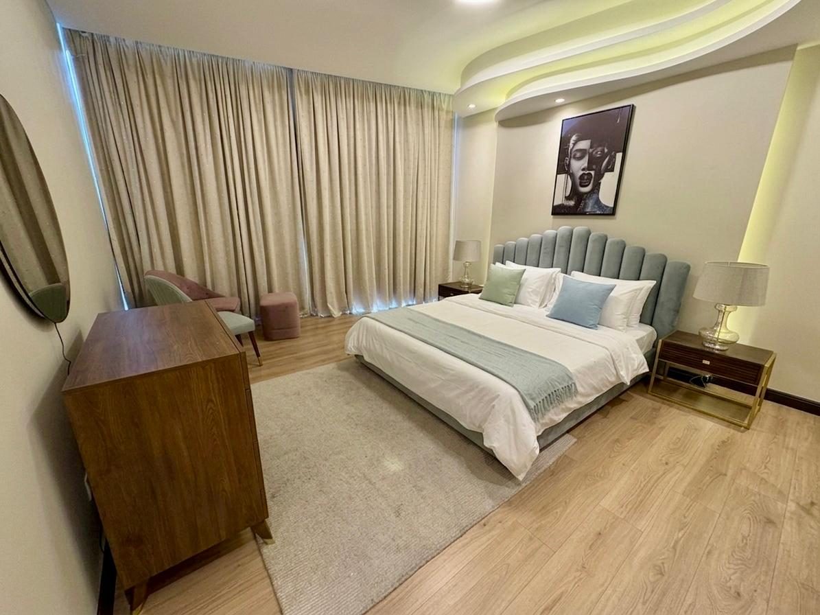 2-Bedroom Apartment with Maid's Room, 3 Bathrooms