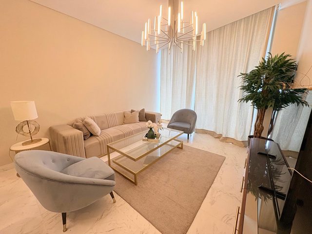2-Bedroom Apartment with Study and Water Views