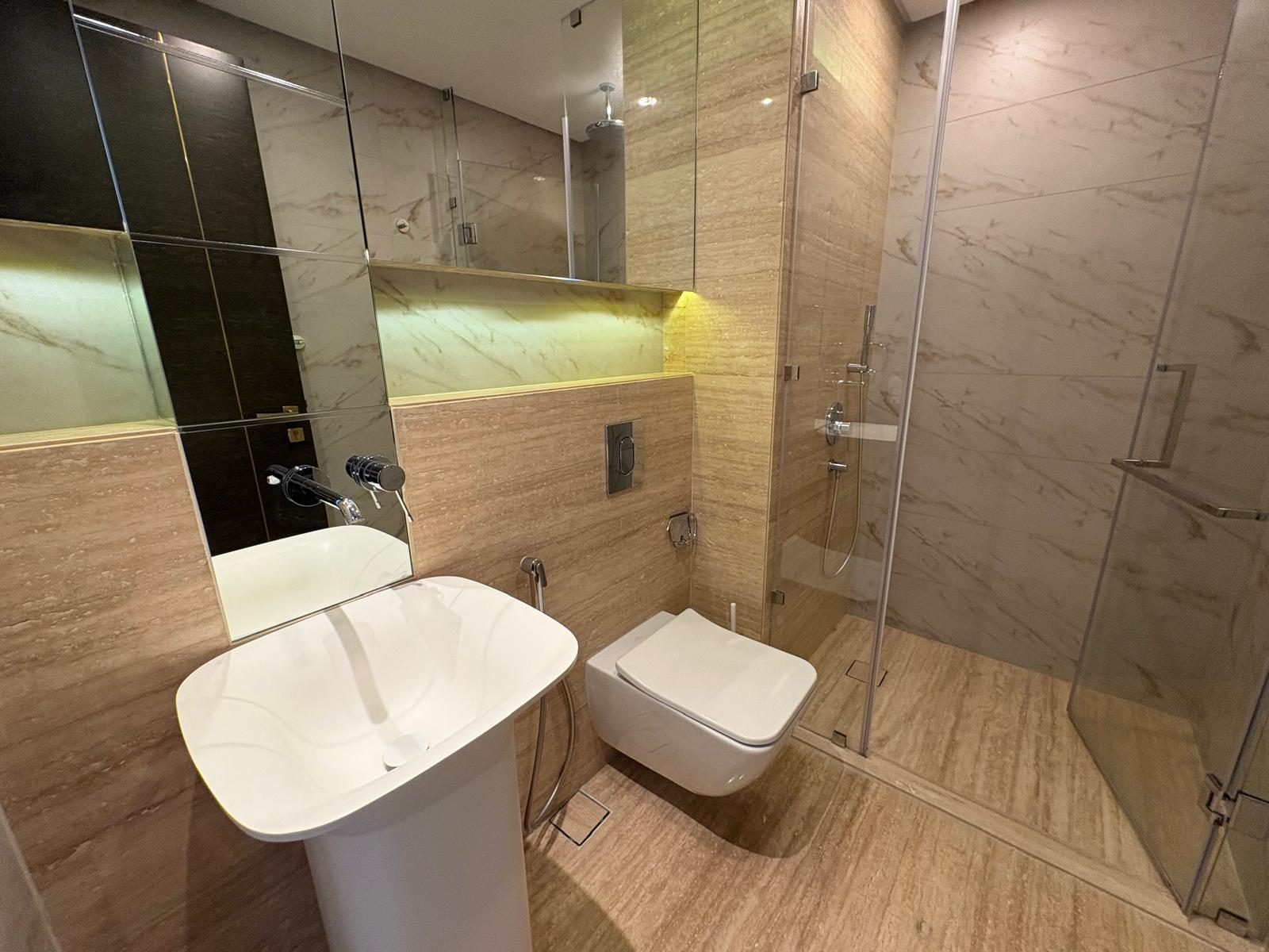 Two-Bedroom Apartment with Three Bathrooms