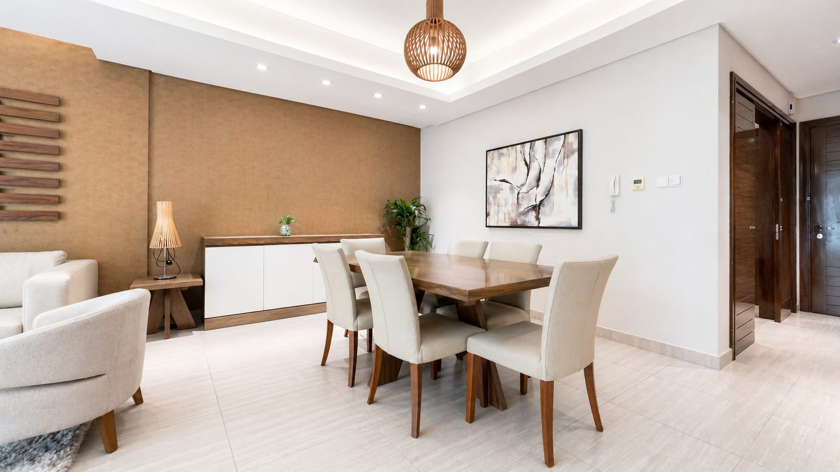 Three-Bedroom Apartment with Four Bathrooms