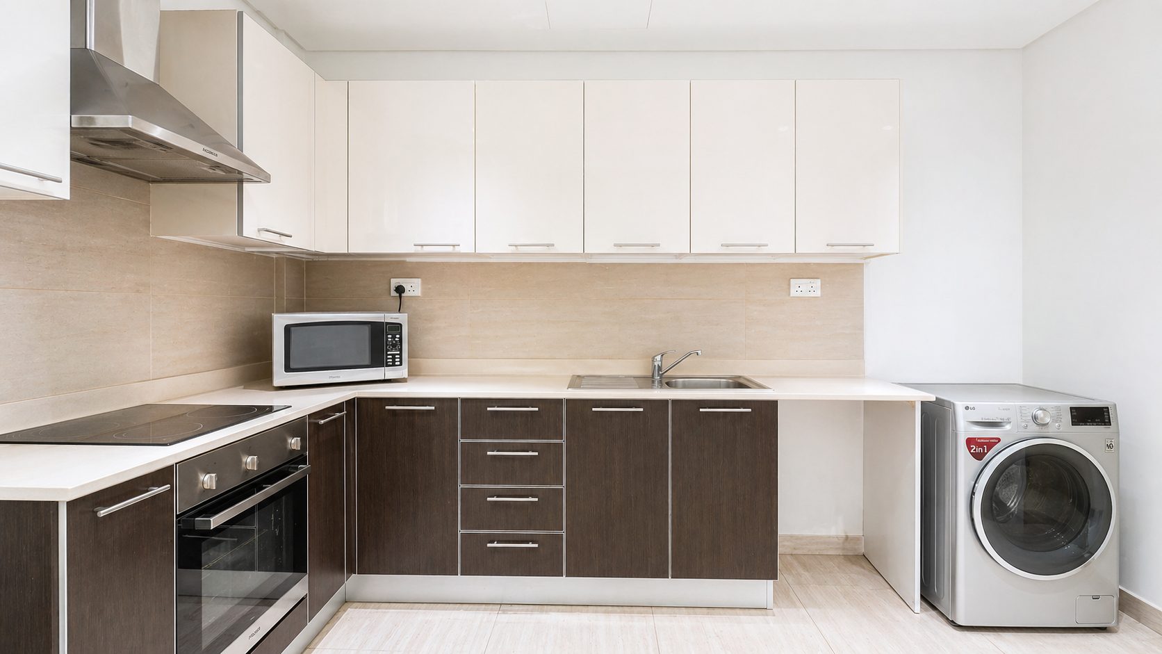 Three-Bedroom Apartment with Four Bathrooms