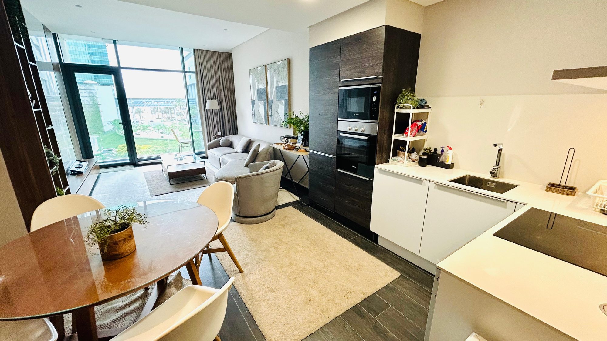 Two-Bedroom Apartment with Concierge Service