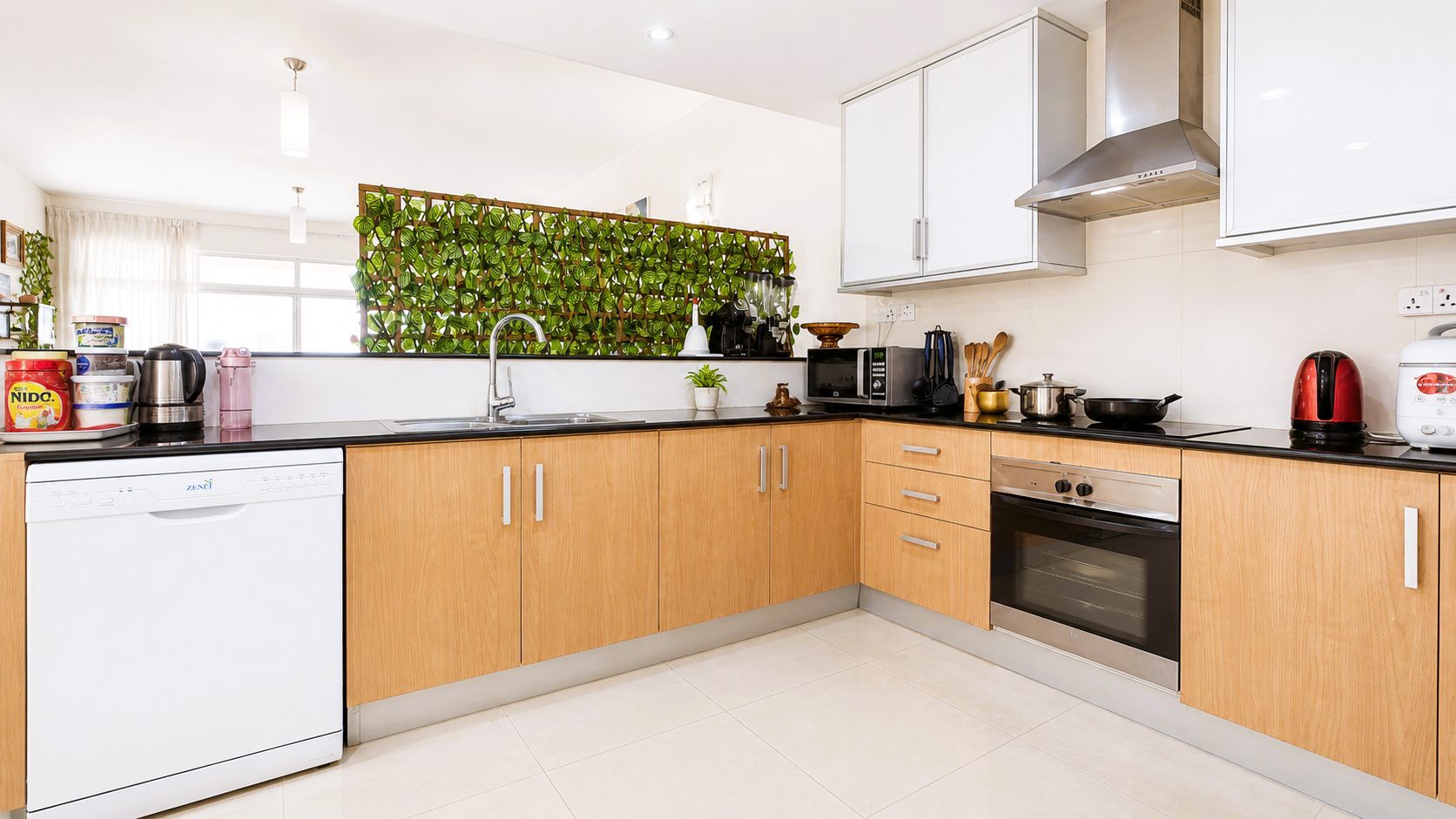Four Bedroom Apartment with Maid Room