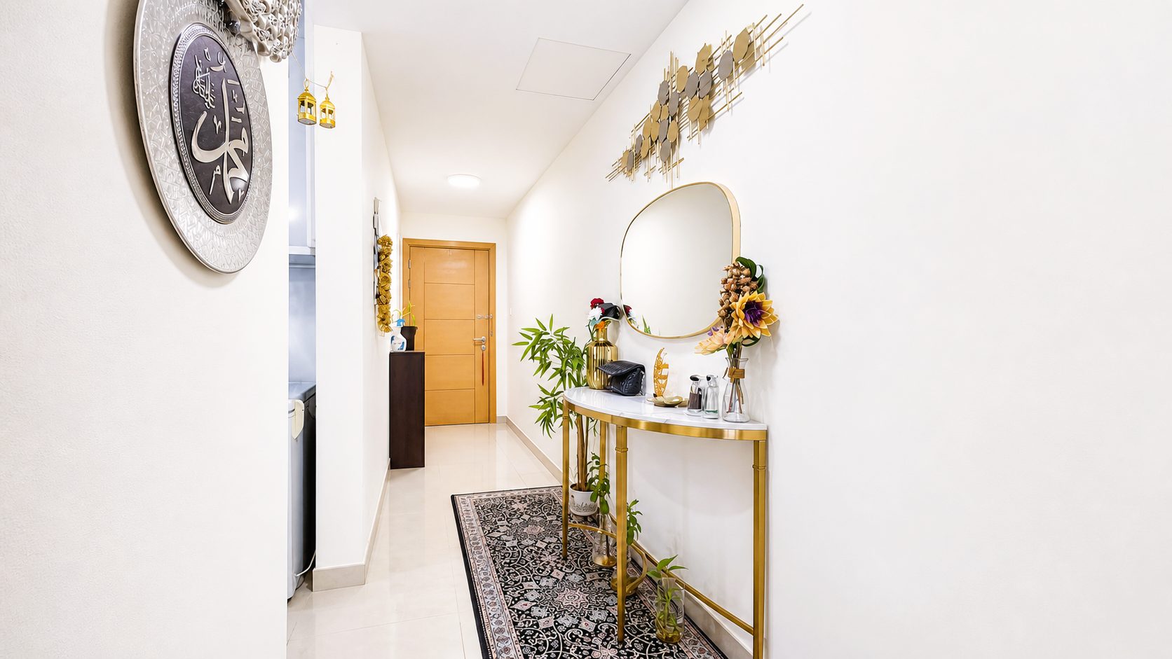 Four Bedroom Apartment with Maid Room
