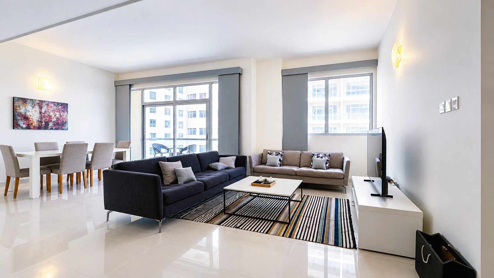 2-Bedroom Fully-Furnished Apartment with Garden