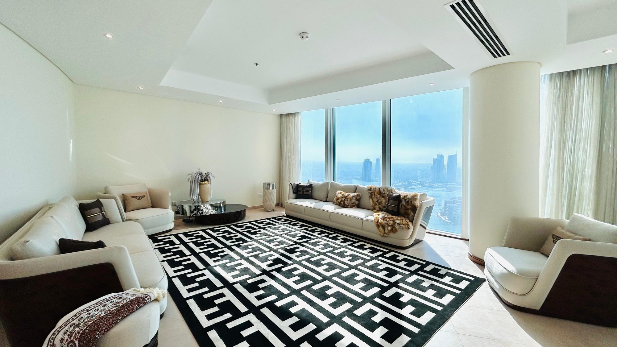 Four-Bedroom Penthouse with Private Jacuzzi