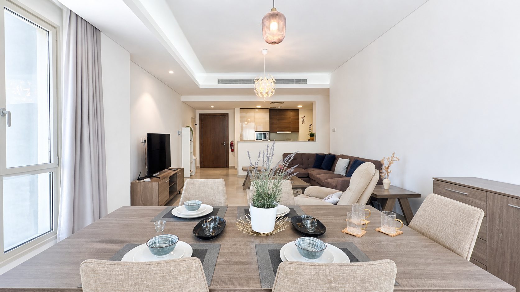 2-Bedroom Fully Furnished Apartment, 125 sqm